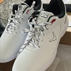 Callaway Athletic Shoes White Black Sleek Design